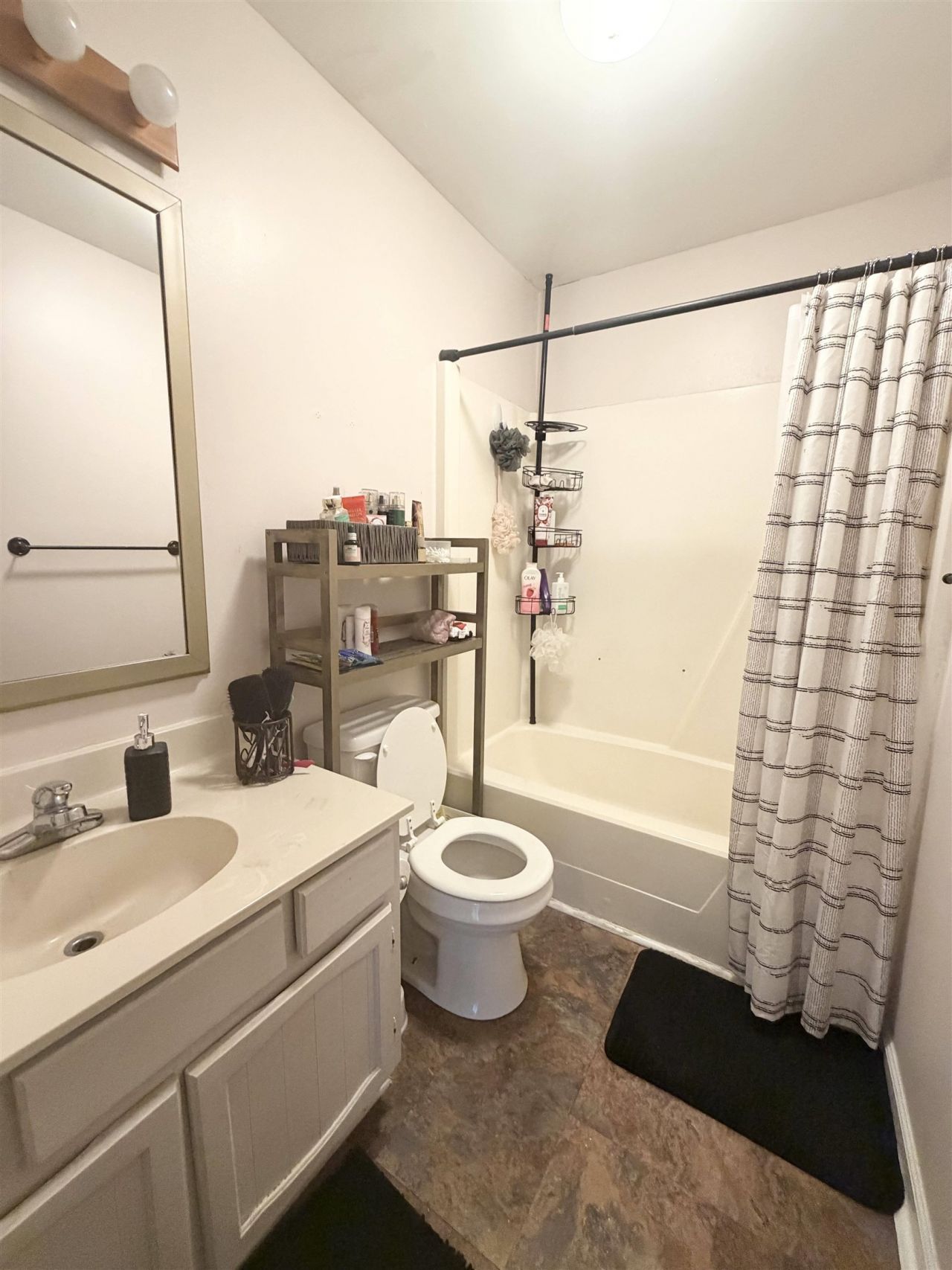 1601 Fawn Vista Dr. N  Photo 14