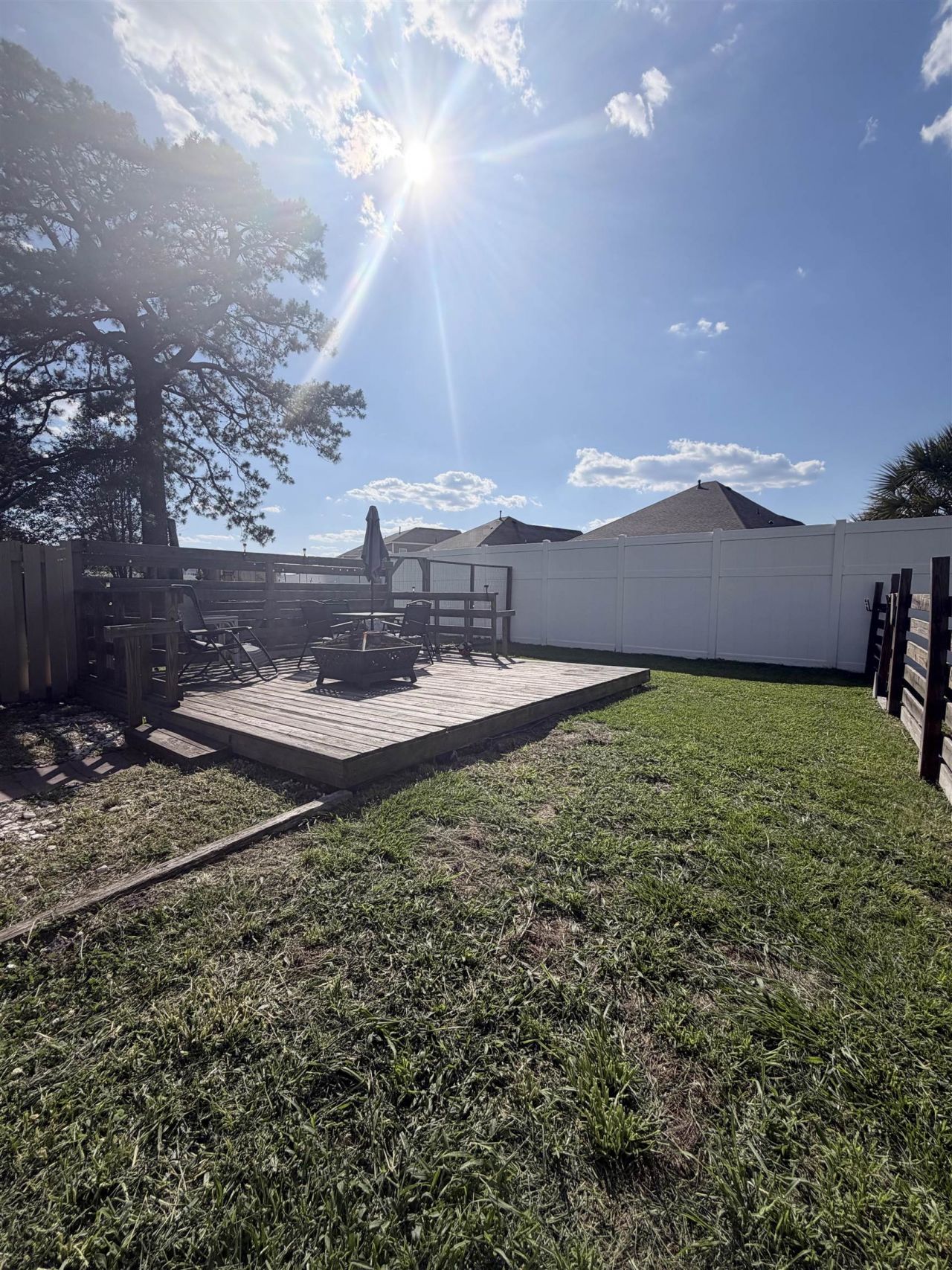 1601 Fawn Vista Dr. N  Photo 20