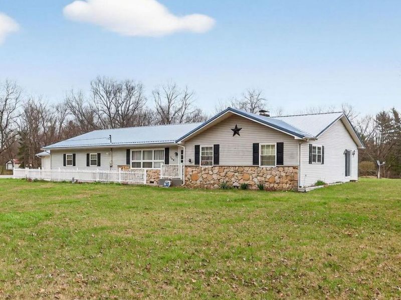 360 County Road 66 , Corning, OH 43730 Photo 6