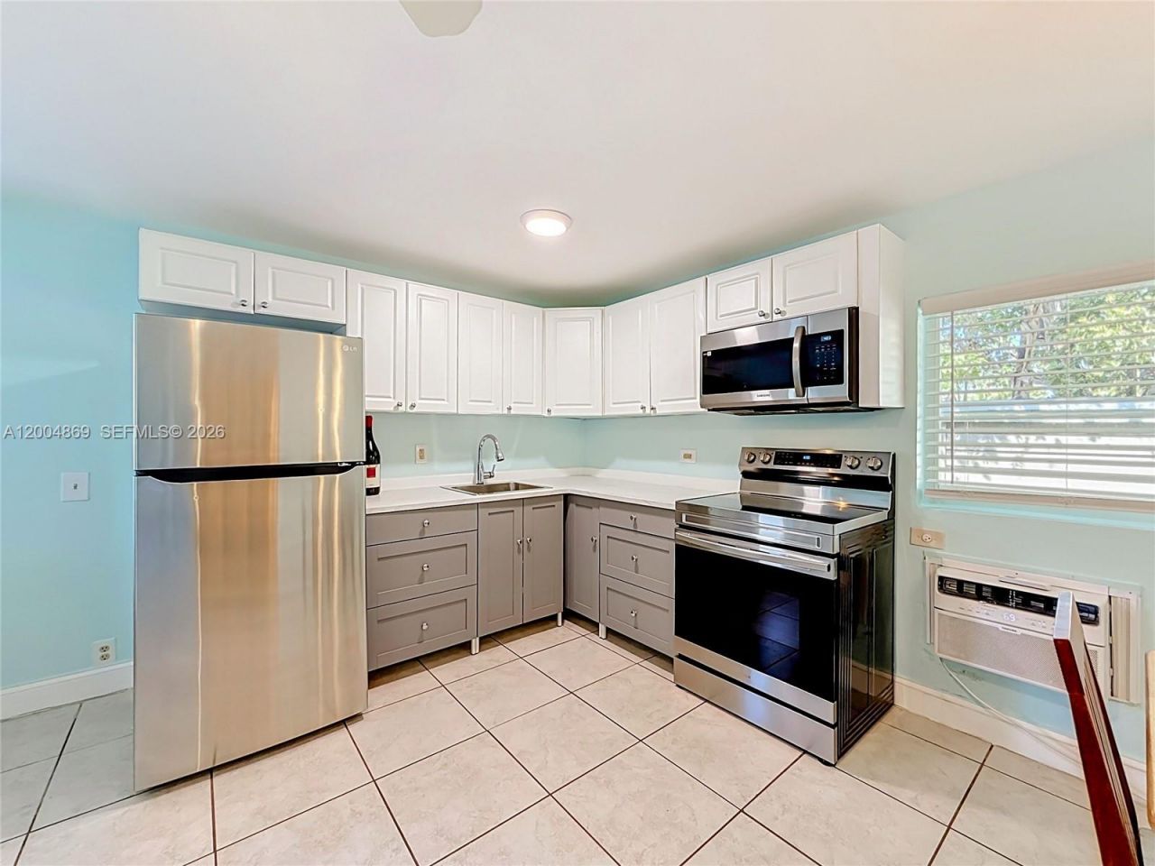 1029 Harrison St, Hollywood, FL 33019 Photo