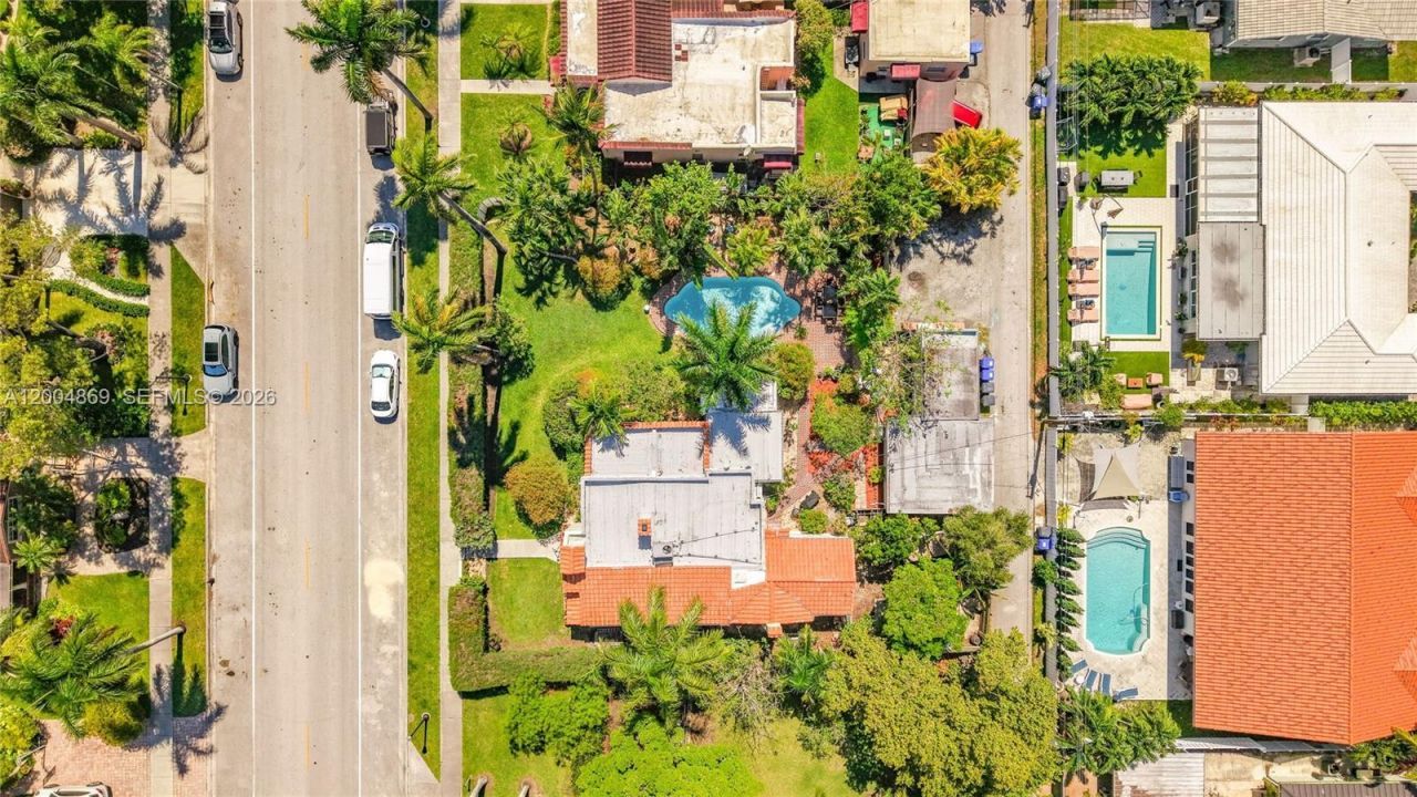 1029 Harrison St, Hollywood, FL 33019 Photo