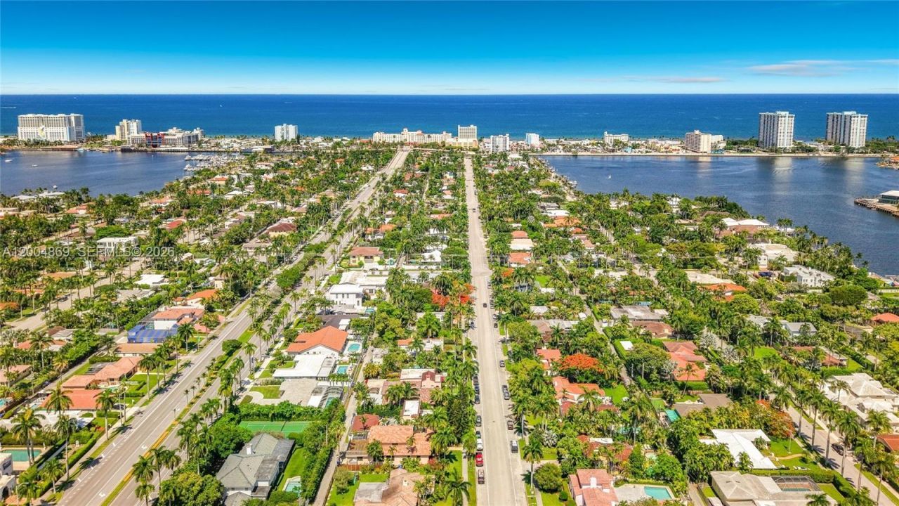 1029 Harrison St, Hollywood, FL 33019 Photo