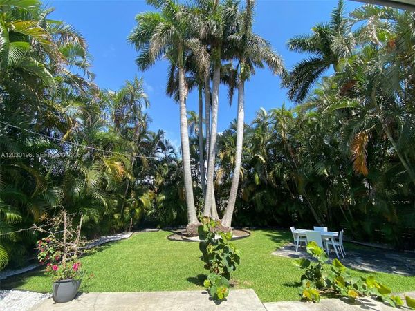 1511 NE 109th St , Miami, FL 33161