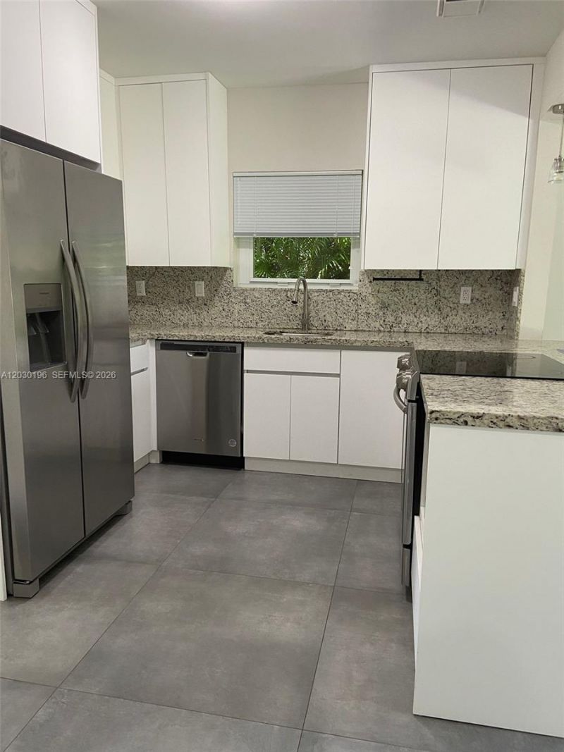 1511 NE 109th St , Miami, FL 33161 Photo