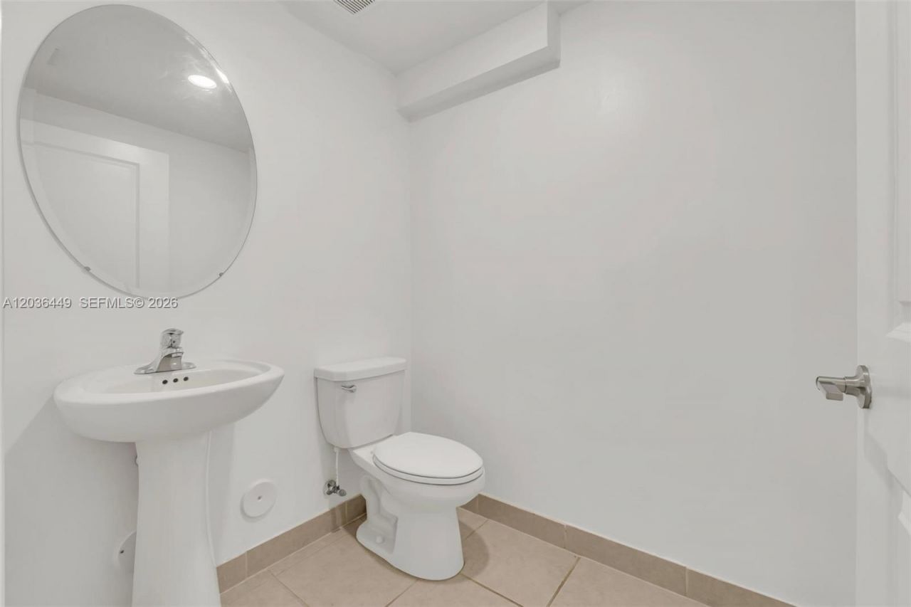 2683 SE 12th St , Homestead, FL 33035 Photo