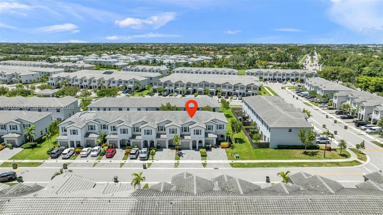2683 SE 12th St , Homestead, FL 33035 Photo