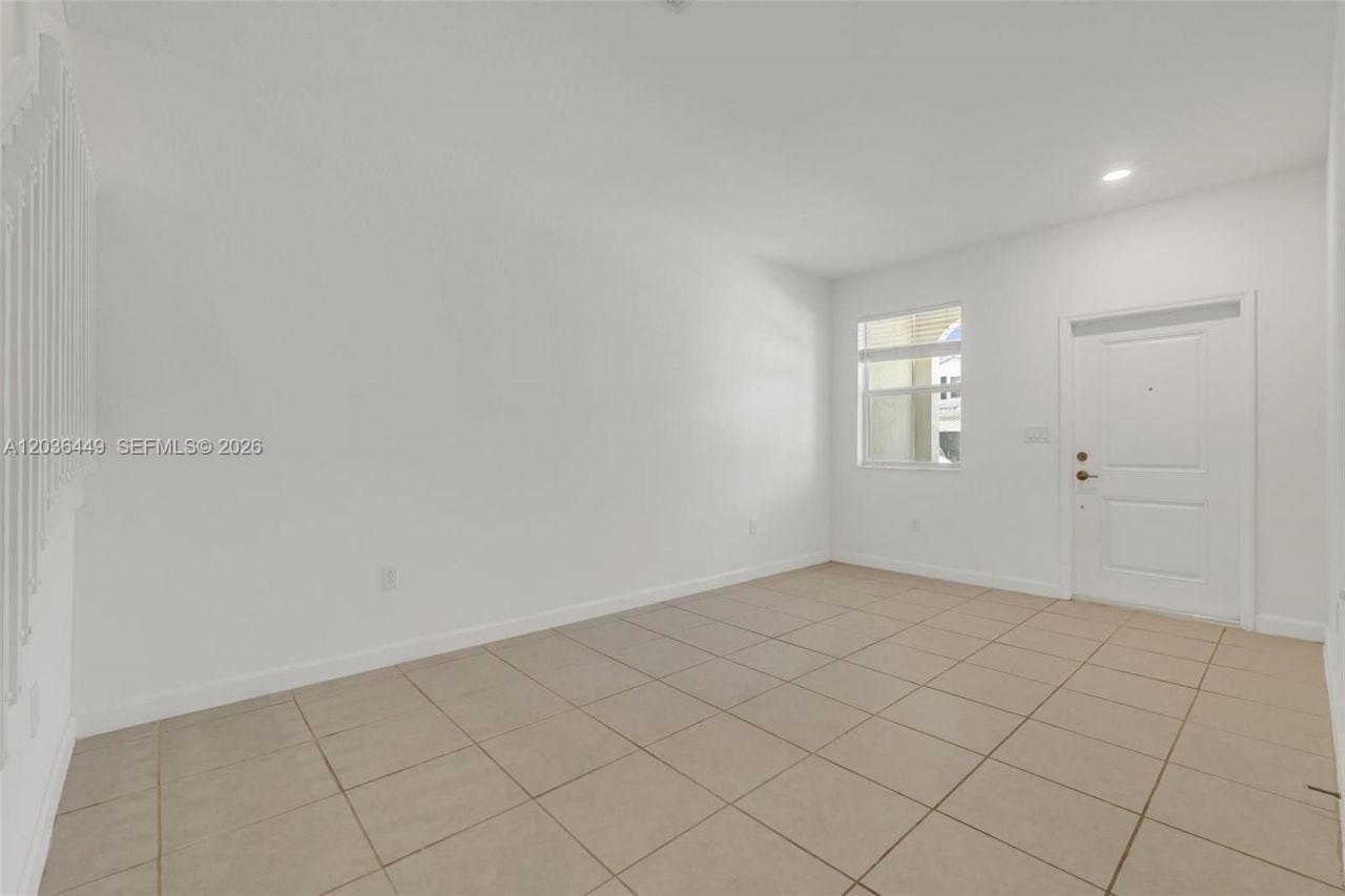 2683 SE 12th St , Homestead, FL 33035 Photo