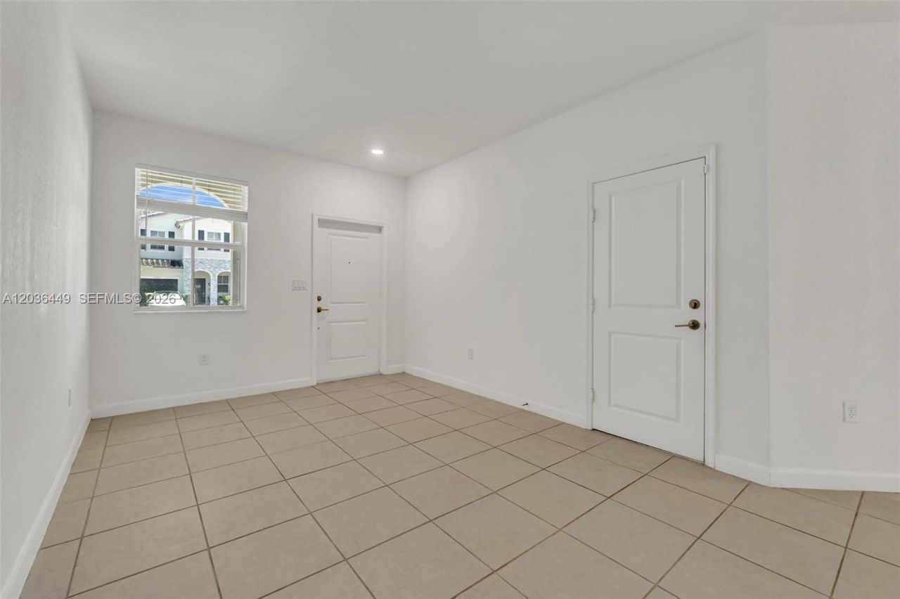 2683 SE 12th St , Homestead, FL 33035 Photo