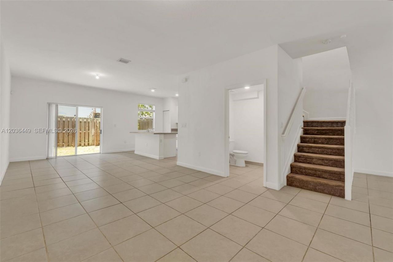 2683 SE 12th St , Homestead, FL 33035 Photo