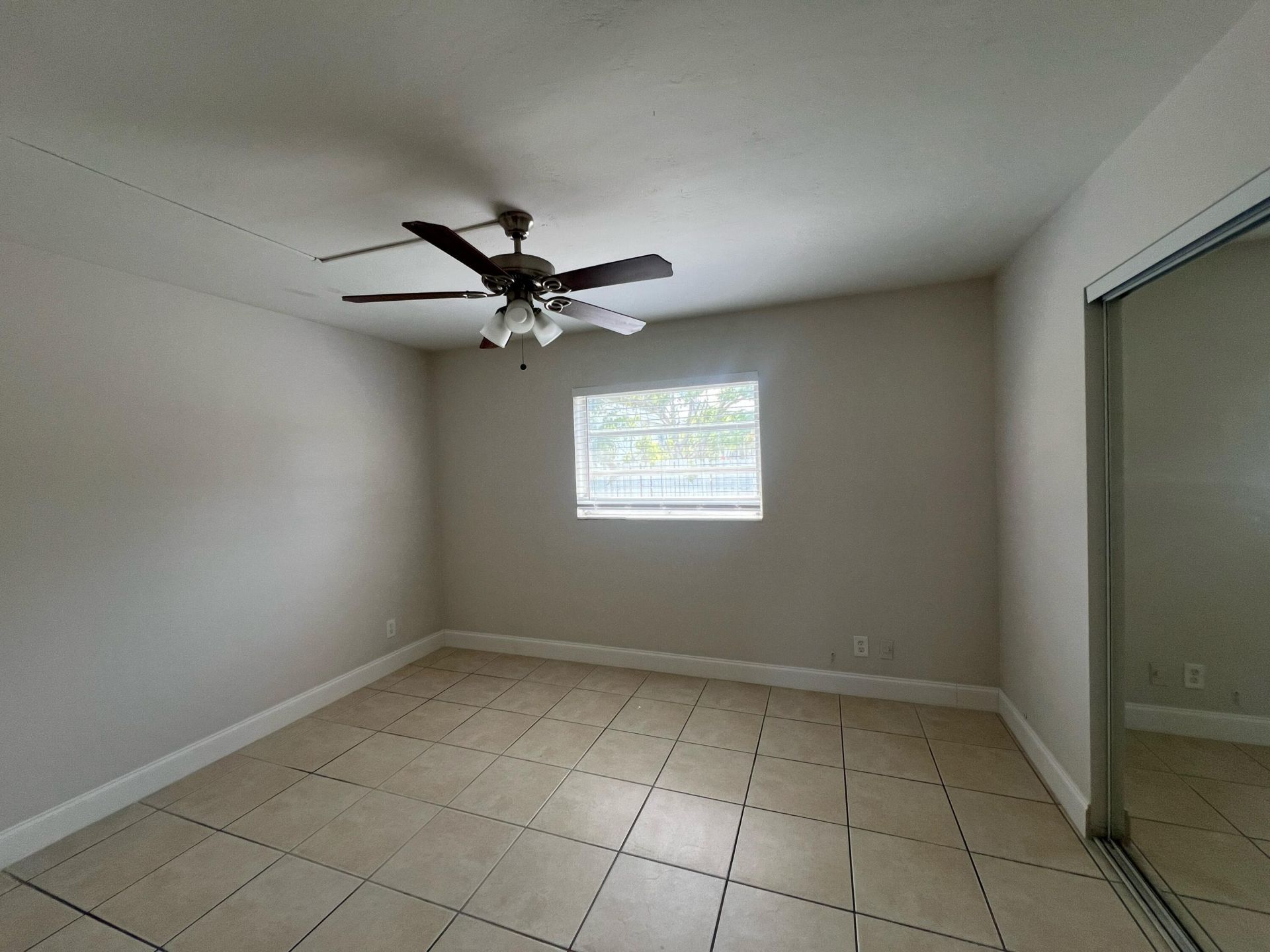 4670 NE 5th Avenue, Unit 5, Boca Raton, FL 33431 Photo