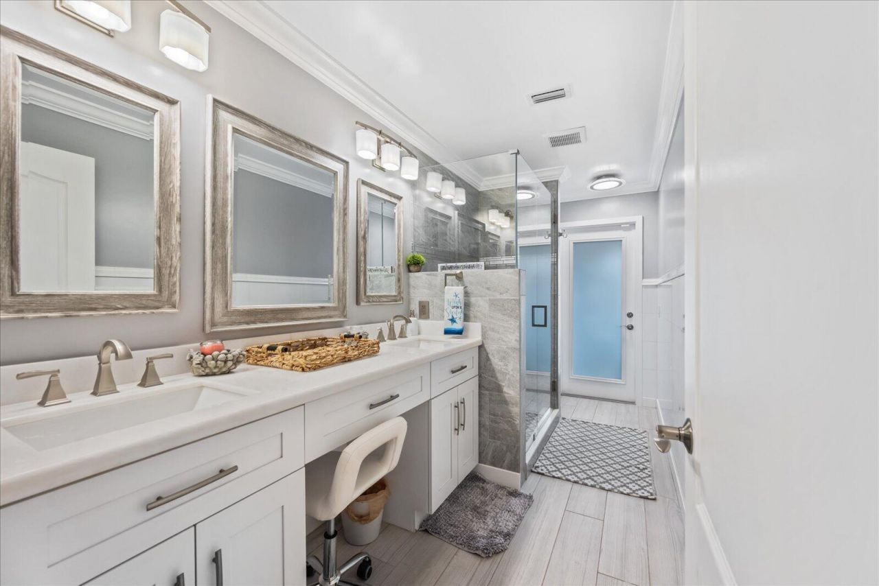 1654 Farmington Circle, Wellington, FL 33414 Photo
