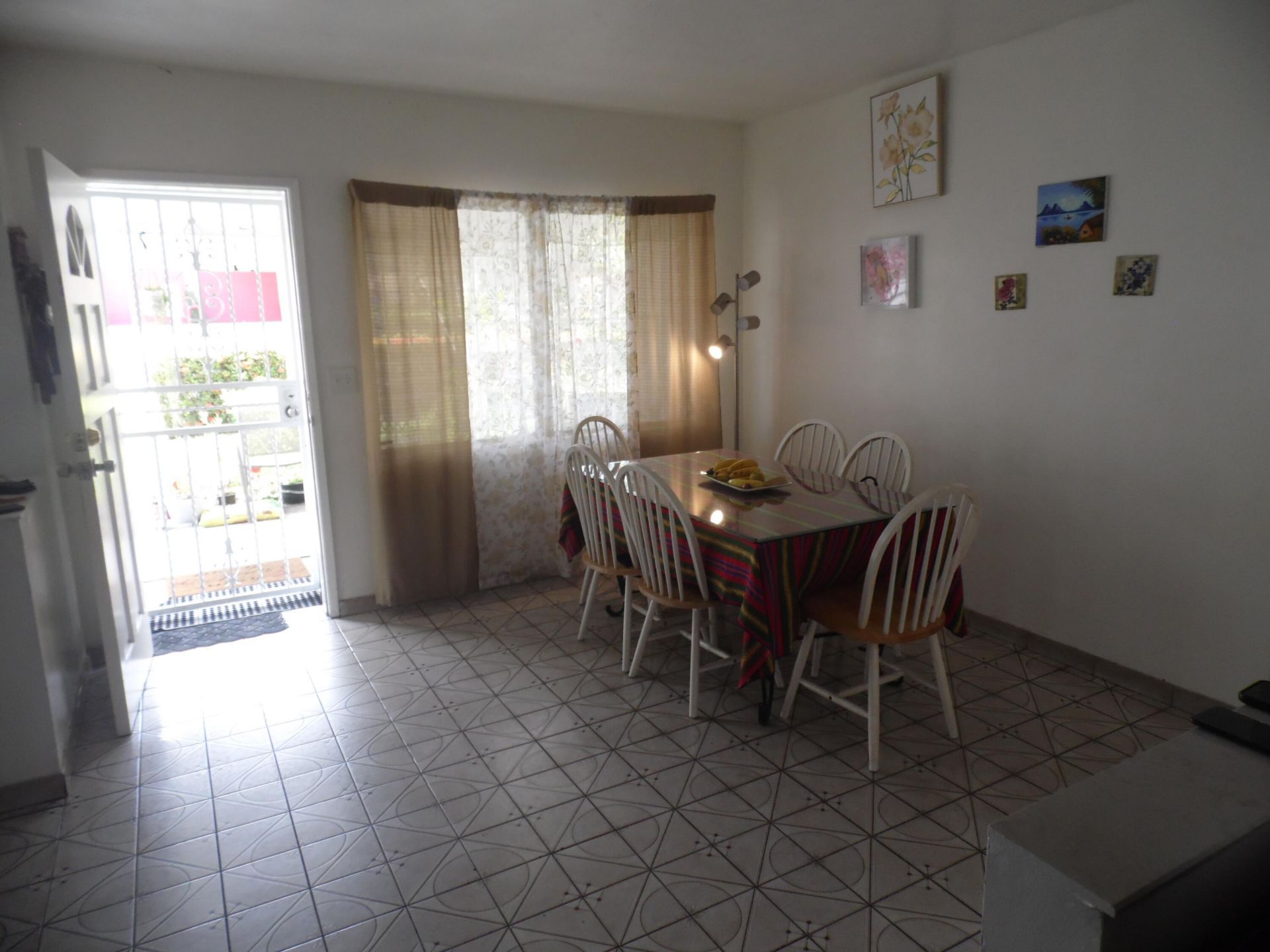 528 49th Street, West Palm Beach, FL 33407 Photo