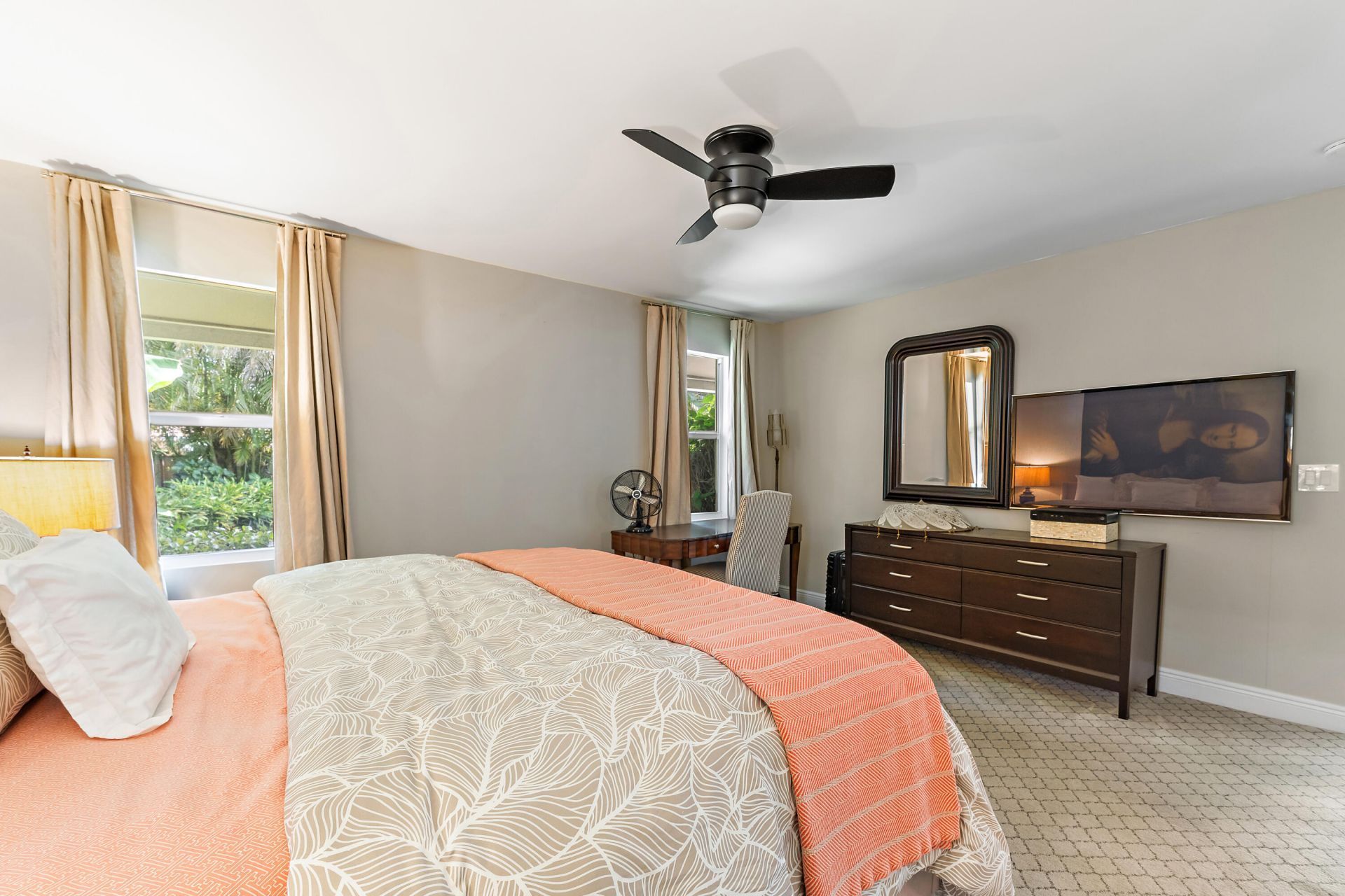 10 Bentwood Road, Palm Beach Gardens, FL 33418 Photo