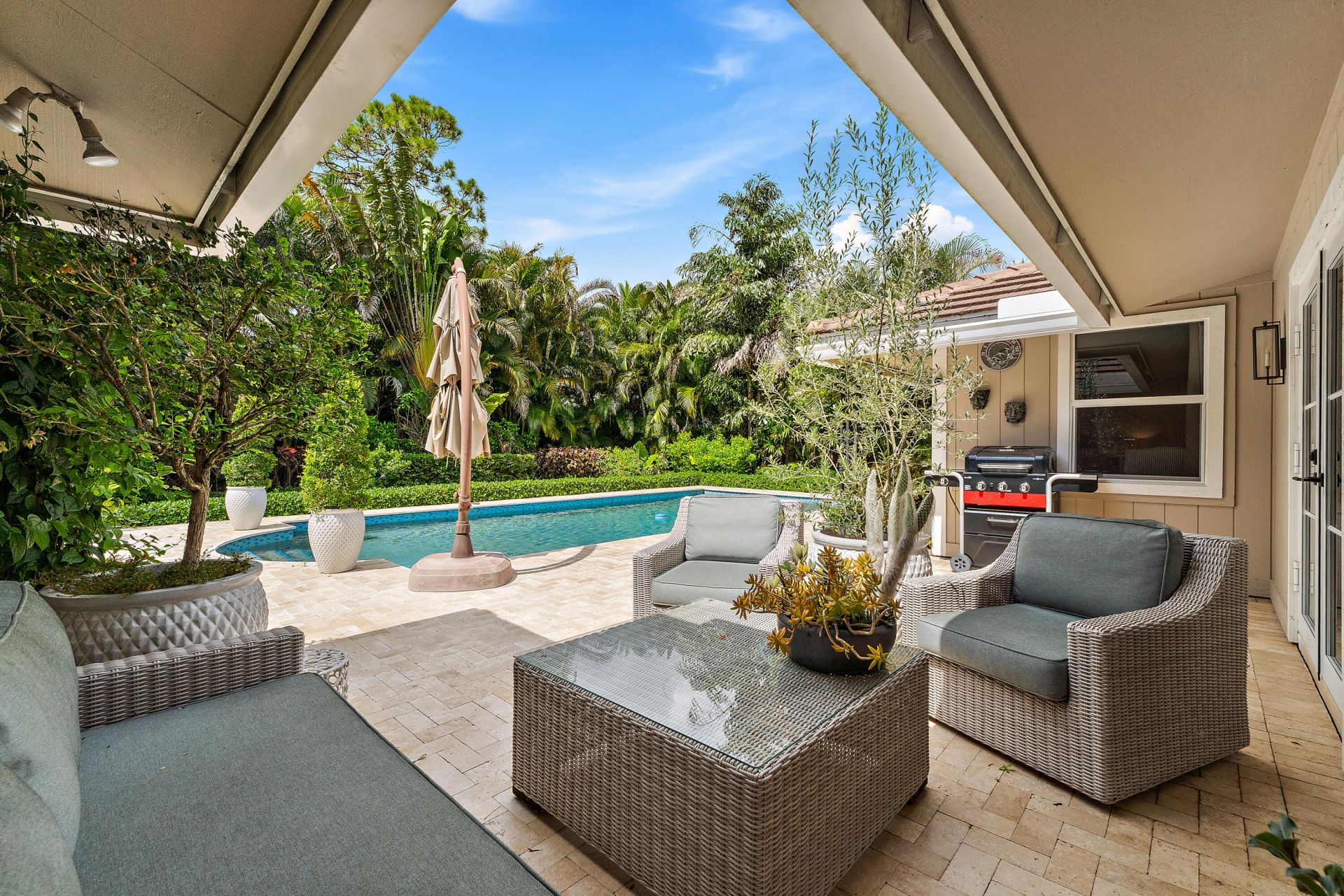 10 Bentwood Road, Palm Beach Gardens, FL 33418 Photo