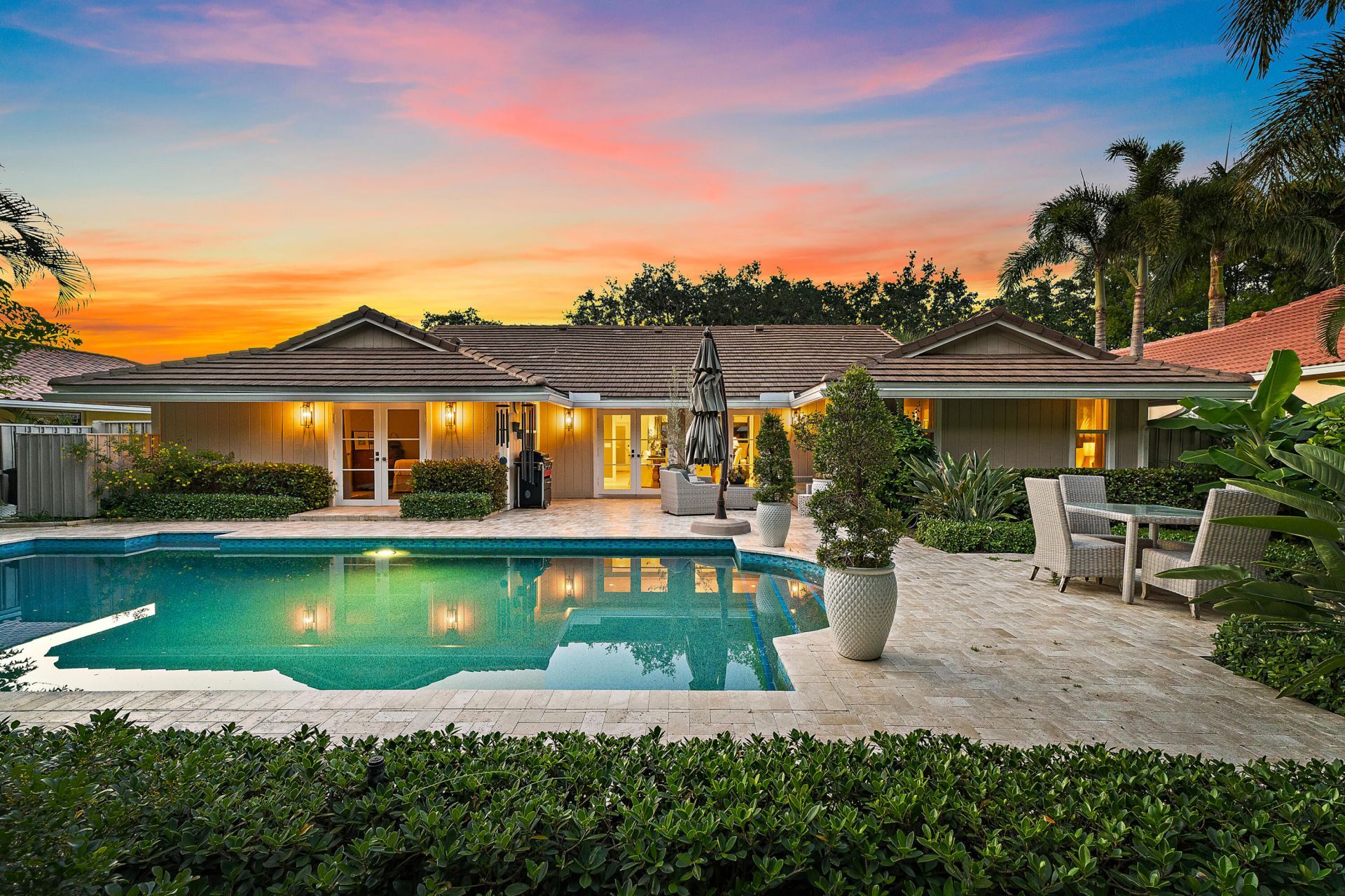10 Bentwood Road, Palm Beach Gardens, FL 33418 Photo