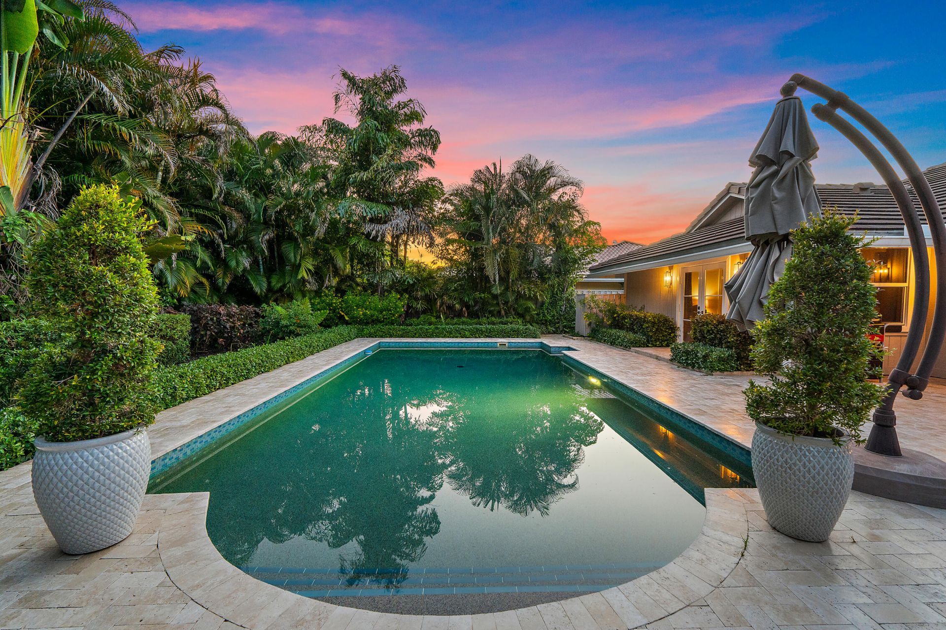 10 Bentwood Road, Palm Beach Gardens, FL 33418 Photo