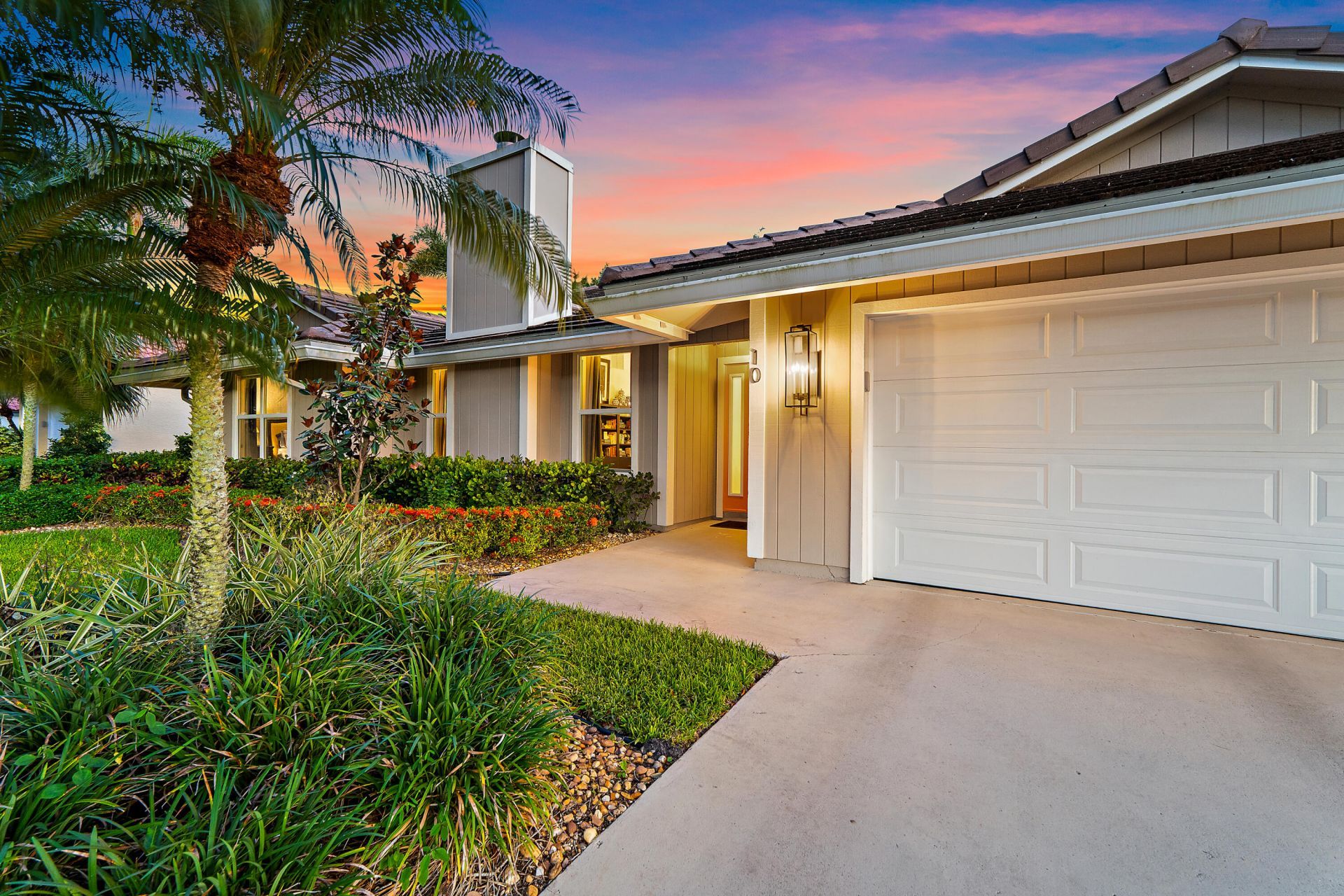 10 Bentwood Road, Palm Beach Gardens, FL 33418 Photo