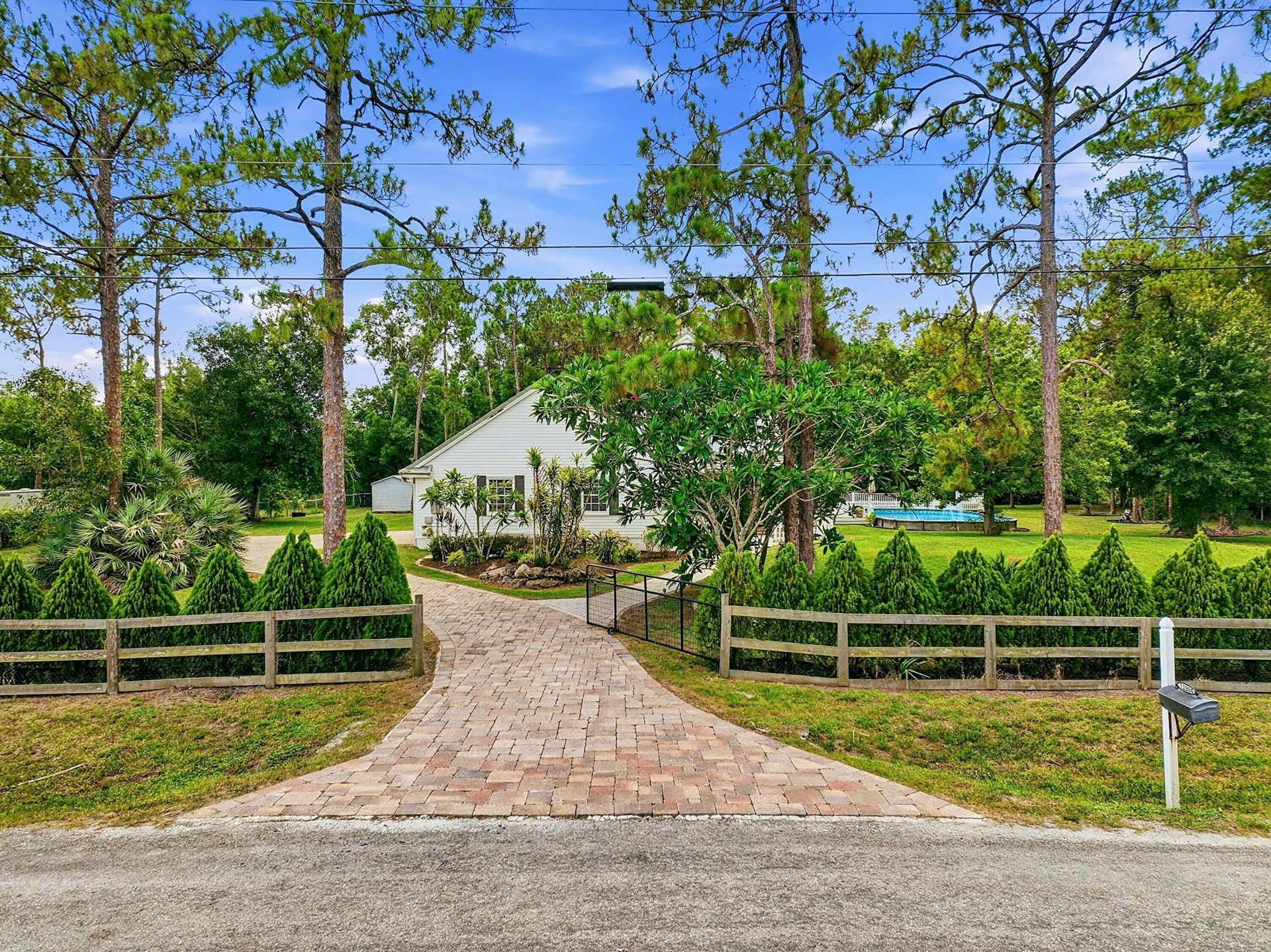 13884 N 71st Pl Place N, West Palm Beach, FL 33412 Photo