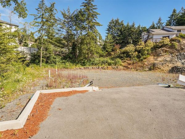 2175 Yucca Pl , Langford, BC V9B 6C4