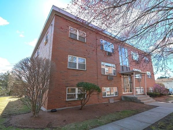 1105 Lexington Street, Unit 11-1, Waltham, MA 02452