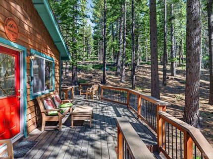 1894 Normuk Street, South Lake Tahoe, CA 96150 Photo