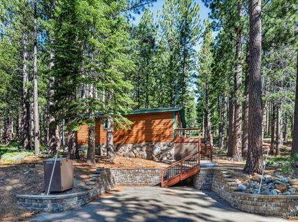 1894 Normuk Street, South Lake Tahoe, CA 96150 Photo