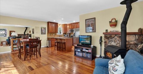 1894 Normuk Street, South Lake Tahoe, CA 96150 Photo