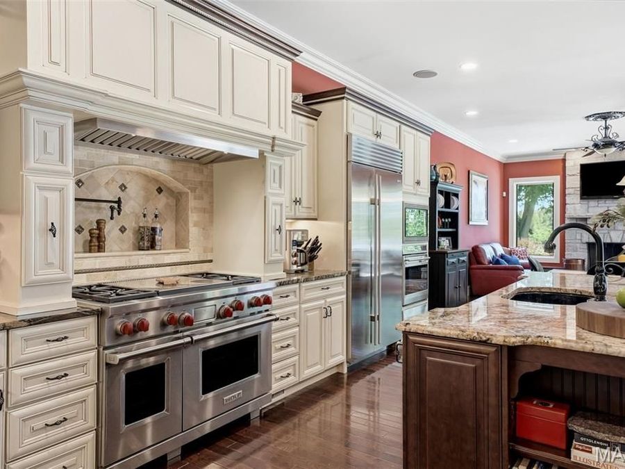 Property Image 18