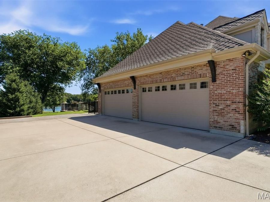Property Image 81