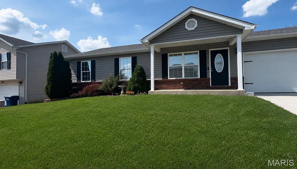 110 Chestnut Ridge Drive , Wright City, MO 63390 Main Photo