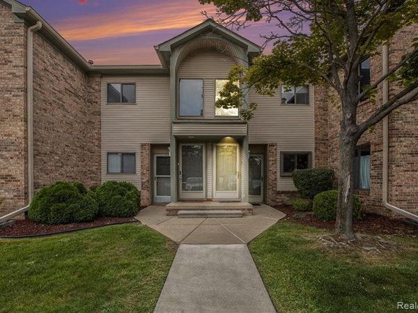 42739 Lilley Pointe Drive , CANTON, MI 48187