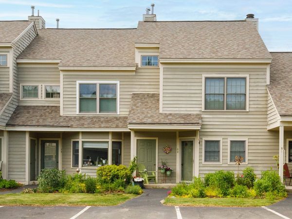 388 Western Avenue, Unit B2, Henniker, NH 03242