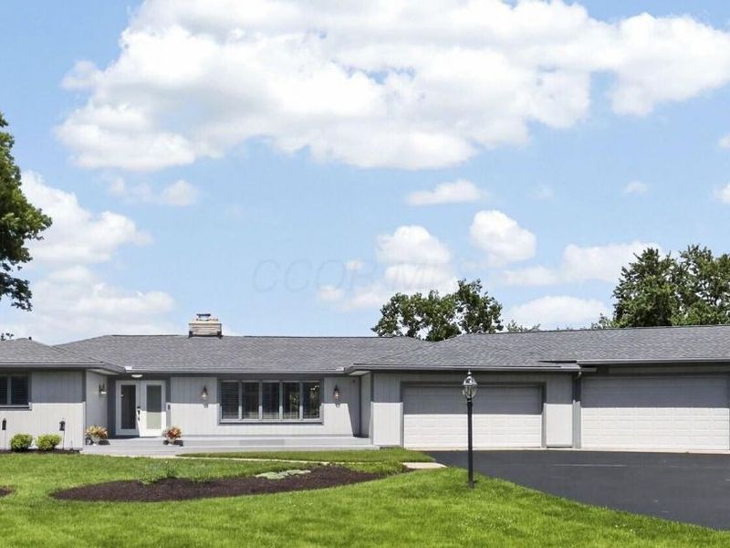 8323 Big Walnut Road, Westerville, OH 43082 Photo 3