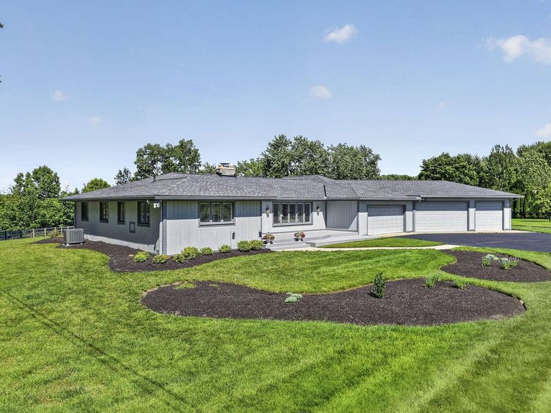 8323 Big Walnut Road, Westerville, OH 43082 Photo 9