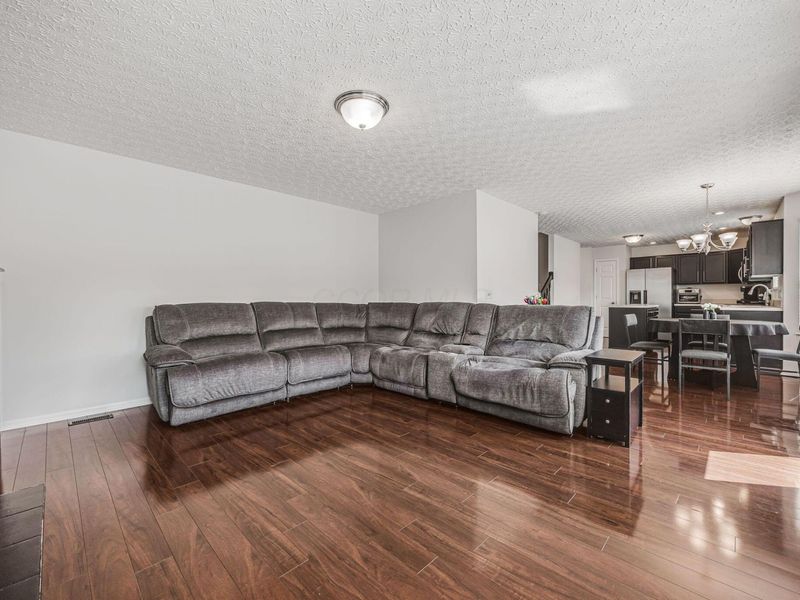 399 Moss Court, Marysville, OH 43040 Photo 10