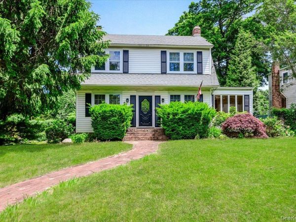 36 Seaview Avenue , Northport, NY 11768