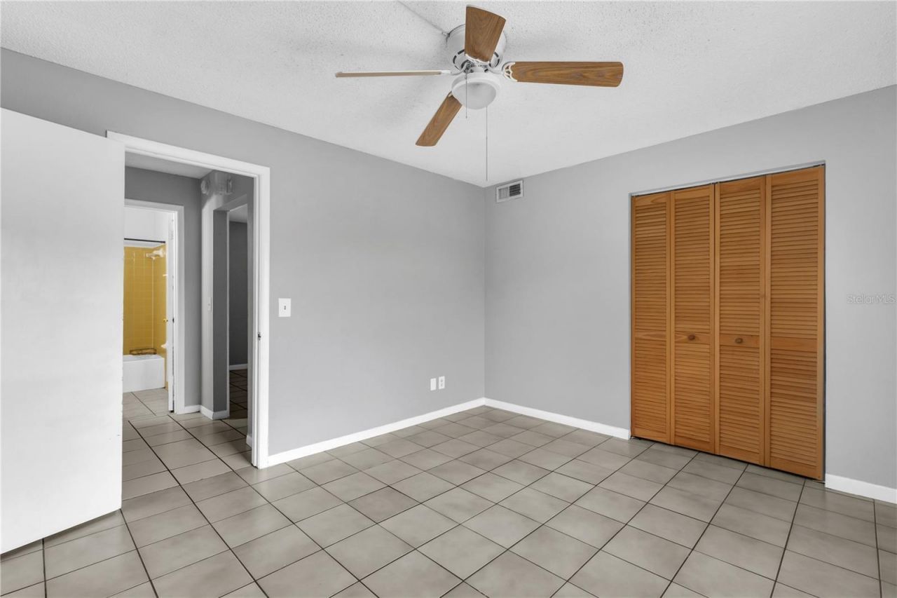 1629 W Oak Ridge Road , Unit 1629D, Orlando, FL 32809 Photo