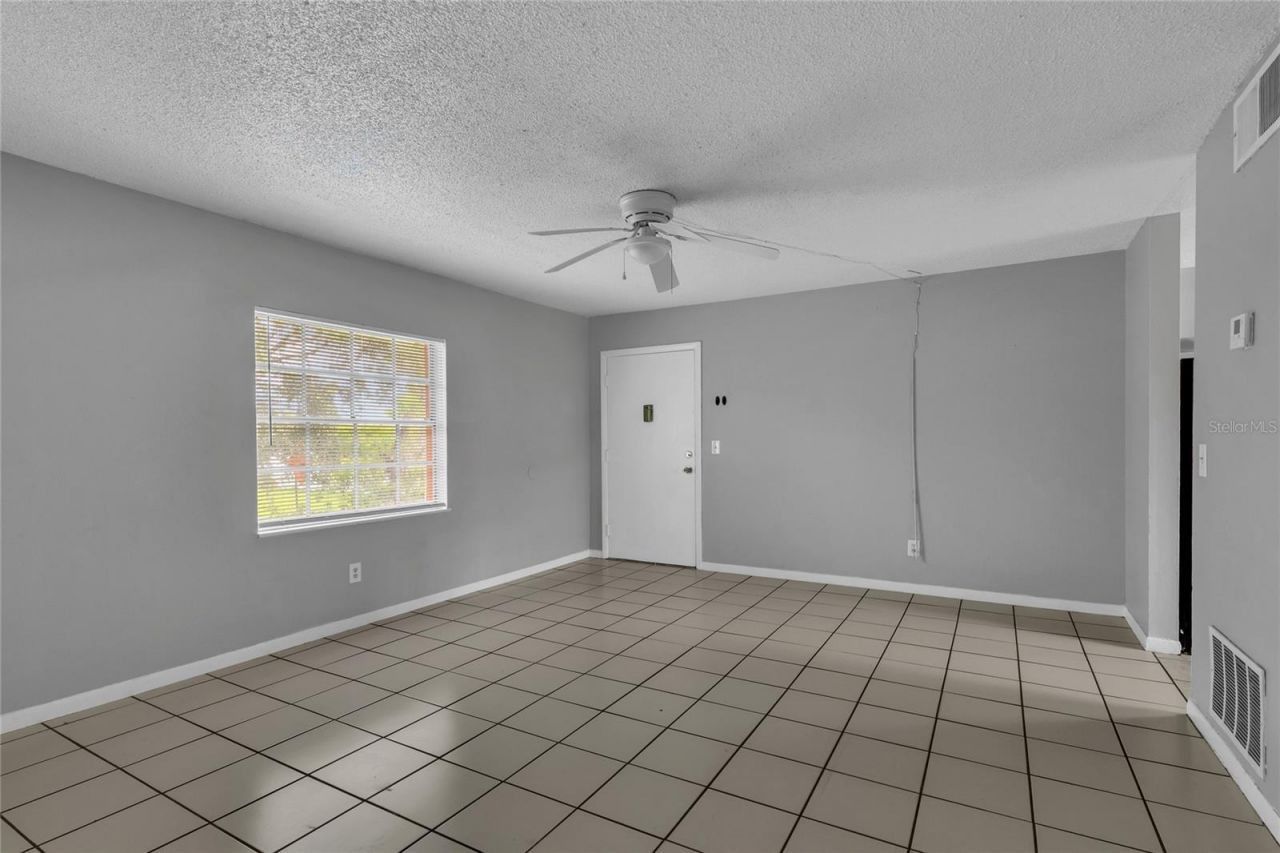 1629 W Oak Ridge Road , Unit 1629D, Orlando, FL 32809 Photo