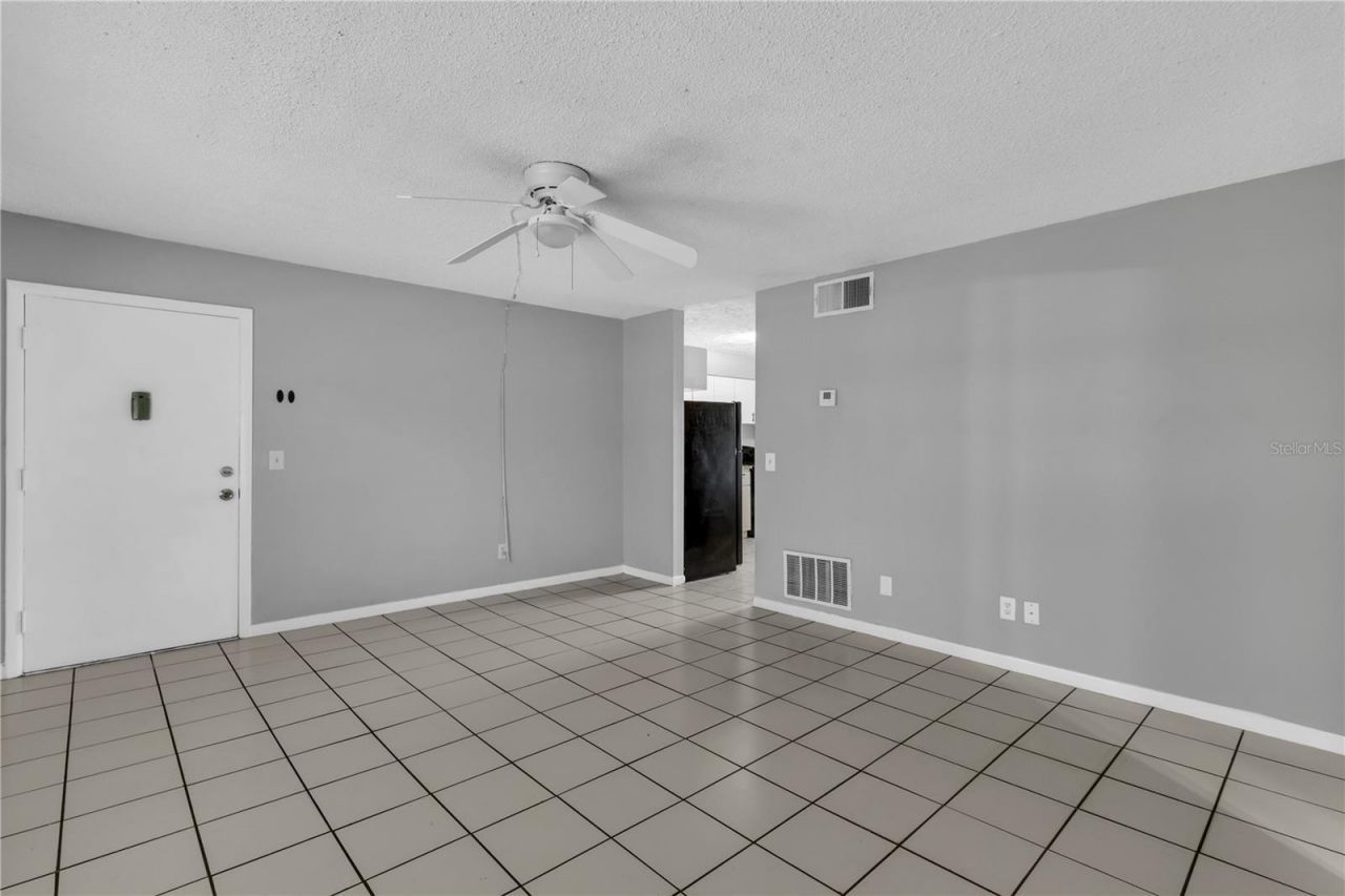 1629 W Oak Ridge Road , Unit 1629D, Orlando, FL 32809 Photo