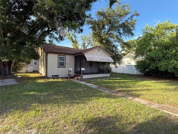5521 5TH AVENUE N, Unit Front Hous, ST PETERSBURG, FL 33710