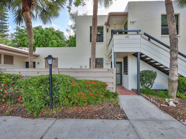 647 WOODLAWN DRIVE , Unit 647, BRADENTON, FL 34210