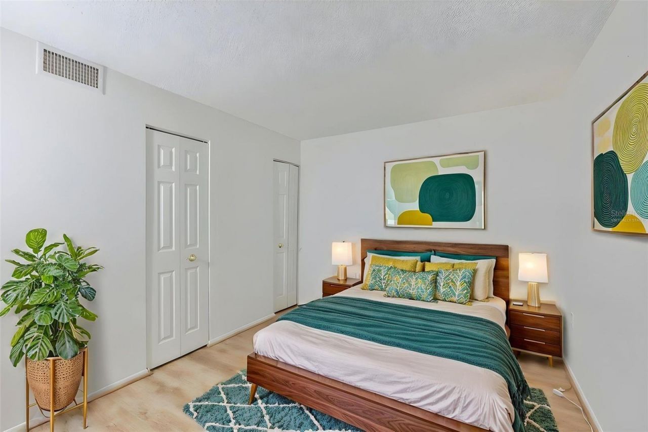 647 Woodlawn Drive , Unit 647, Bradenton, FL 34210 Photo
