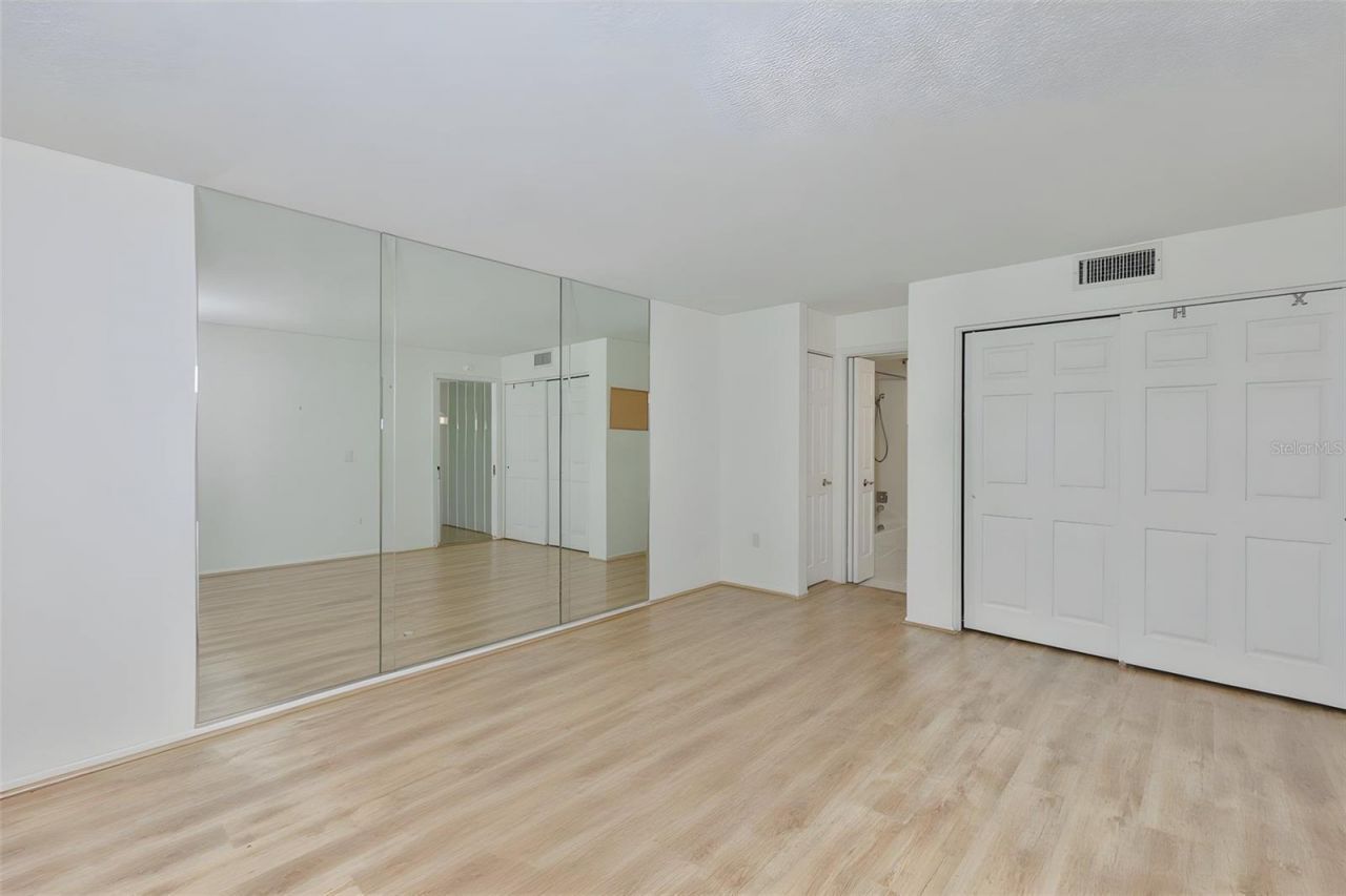 647 Woodlawn Drive , Unit 647, Bradenton, FL 34210 Photo