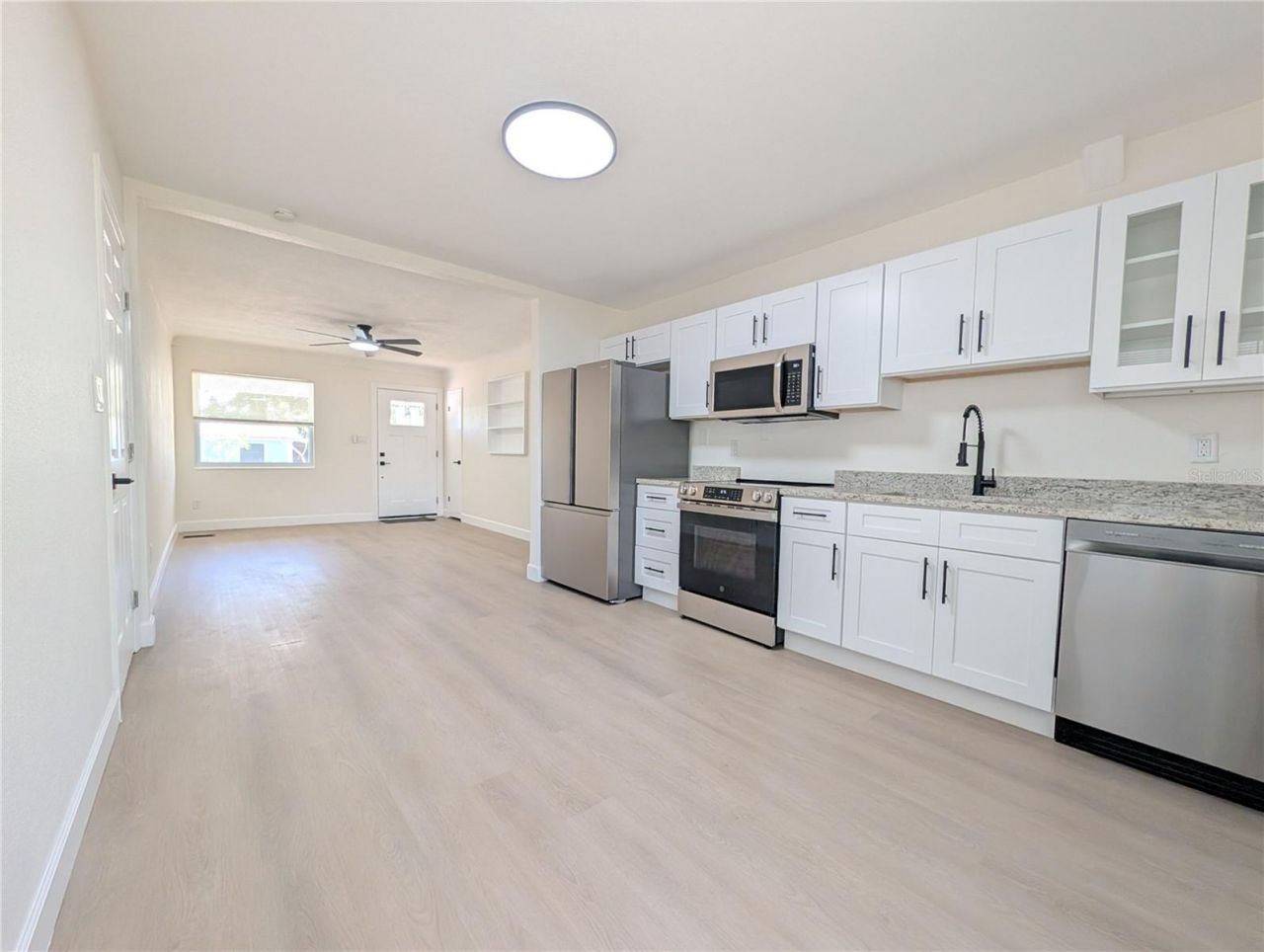 4511 Yarmouth Avenue S, Saint Petersburg, FL 33711 Photo