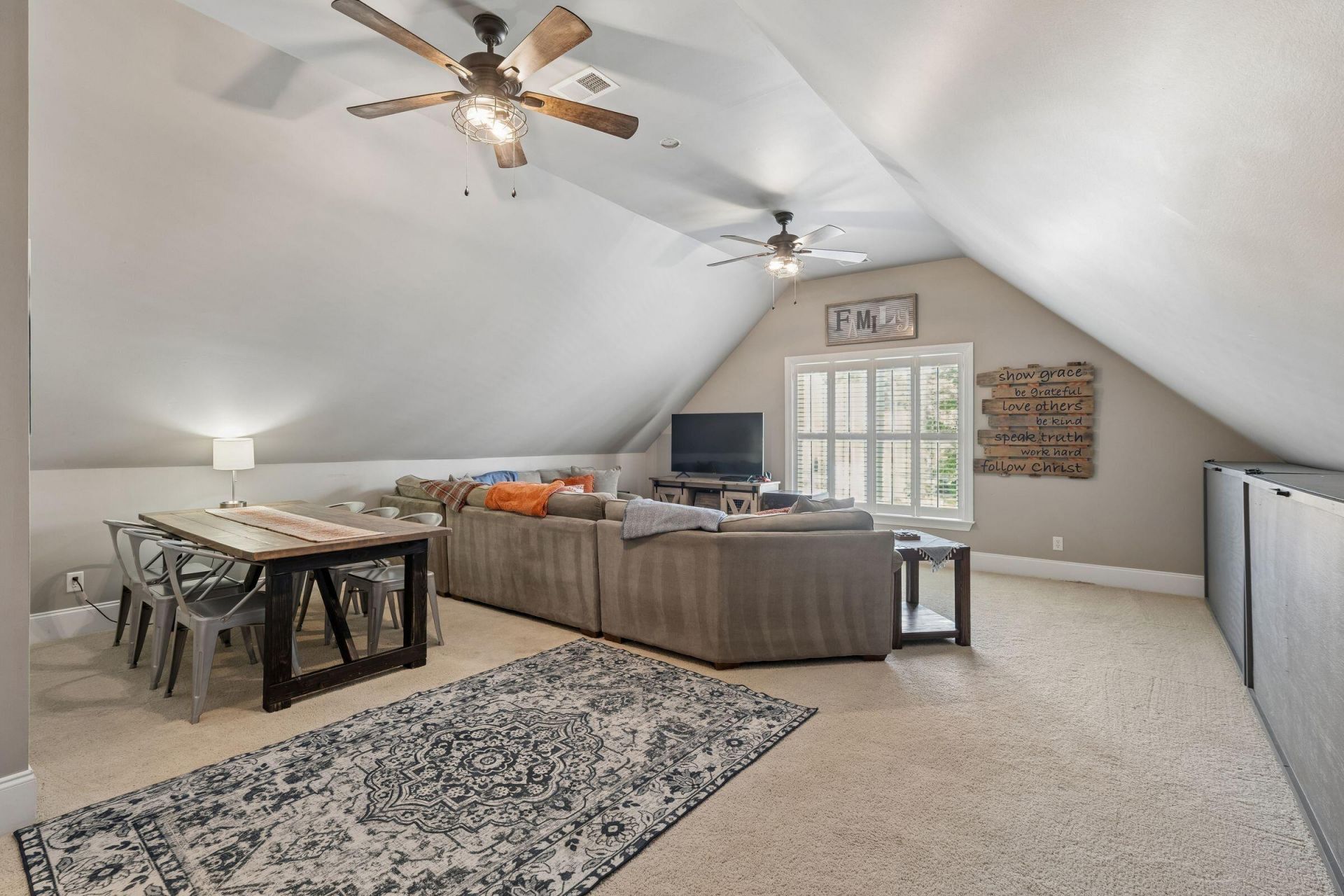 112 Pine Valley Drive Photo 35