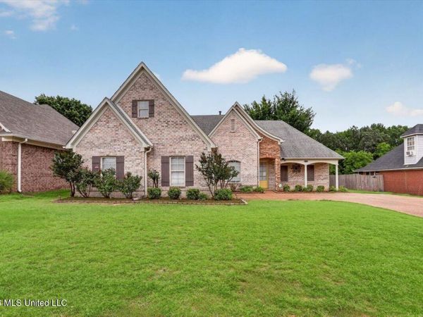 5844 Stonewall Drive, Olive Branch, MS 38654