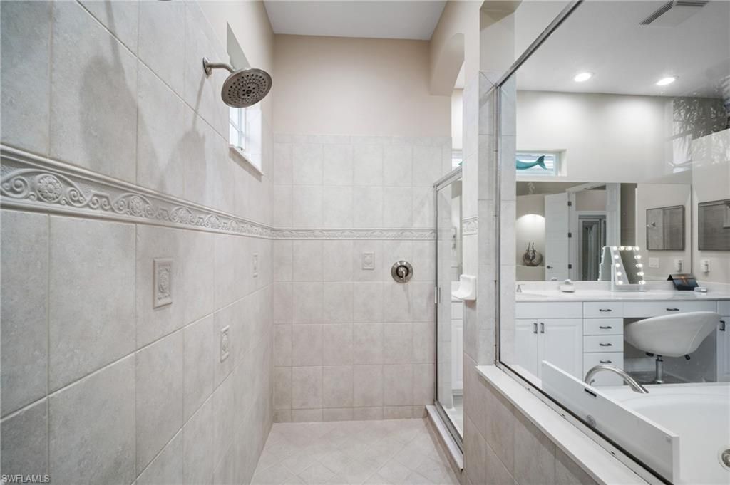 9042 Bronco Ct , Naples, FL 34113 Photo