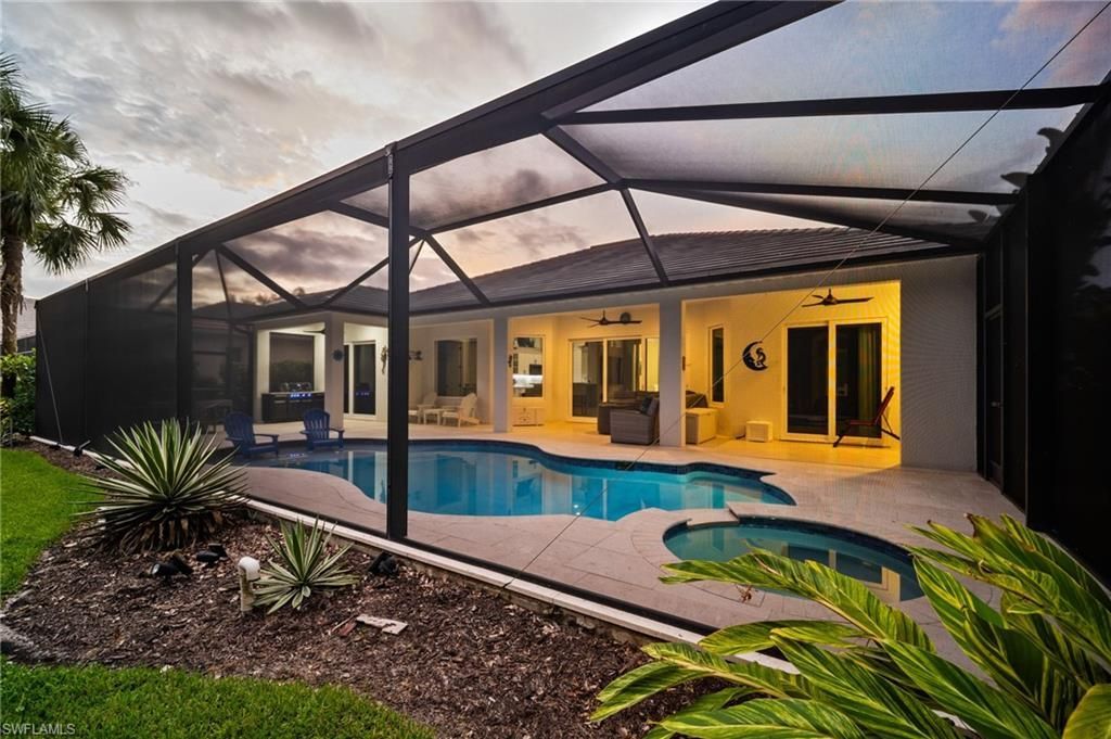 9042 Bronco Ct , Naples, FL 34113 Photo