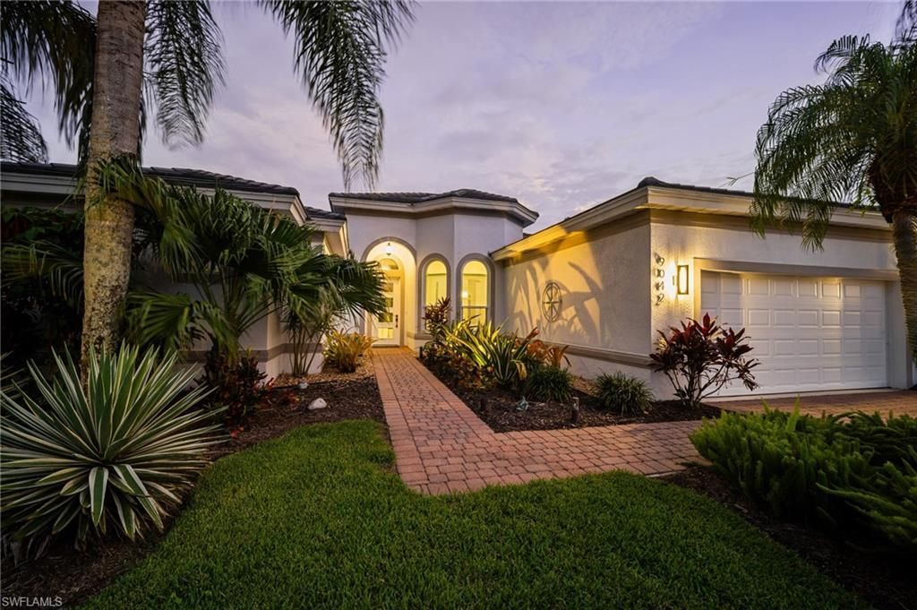 9042 Bronco Ct , Naples, FL 34113 Photo