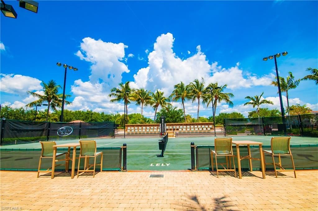 9042 Bronco Ct , Naples, FL 34113 Photo